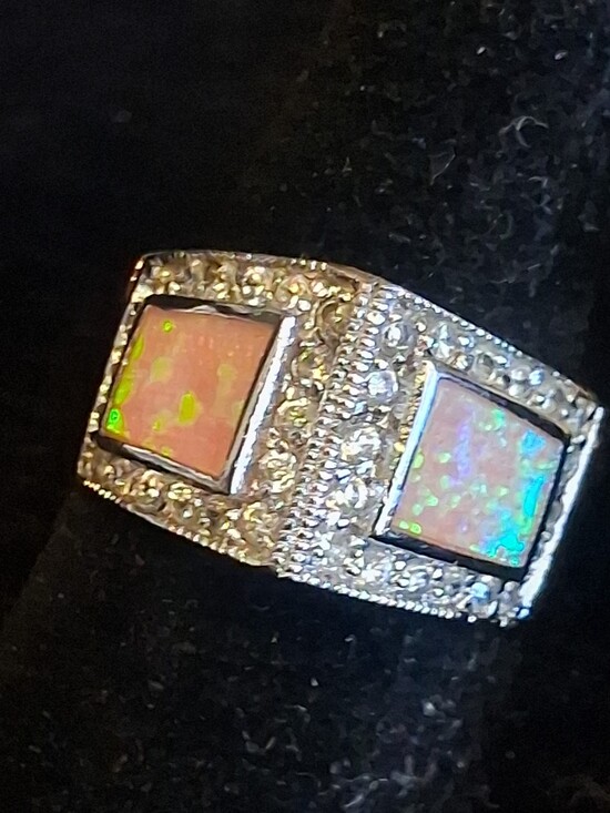 Jewelry - Elegant Sterling Silver Ring with Opal Accents Size 8